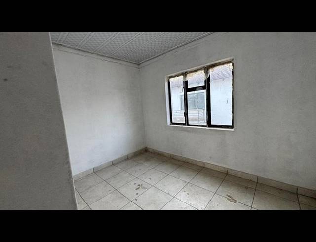 8 BEDROOM HOUSE FOR SALE IN KENSINGTON